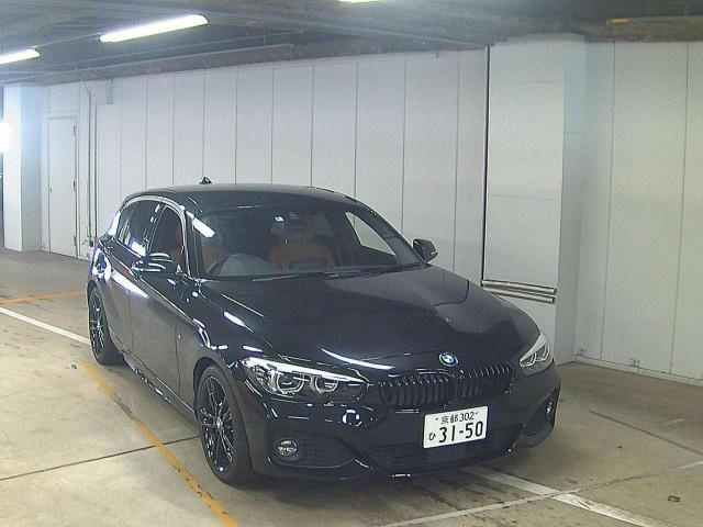 2 BMW 1 SERIES 1S20 2018 г. (ZIP Osaka)